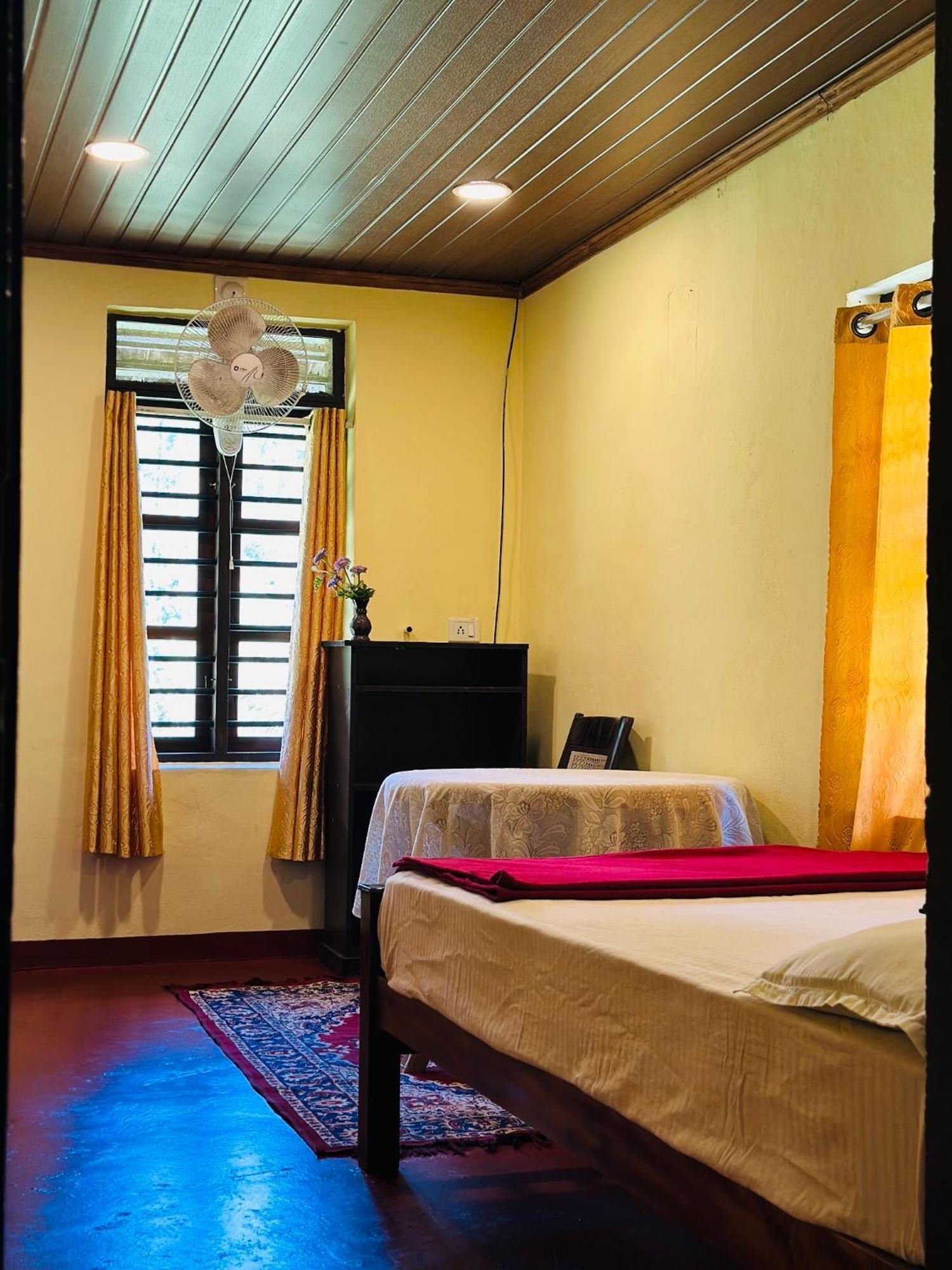 Green Mansion Anaviratty 外观 照片
